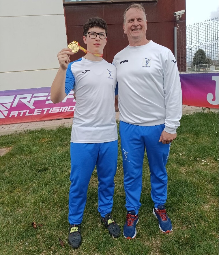 Marco Arozamena Rodríguez Campeón de España Sub-16 martillo 