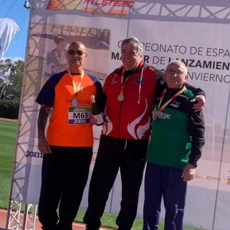 Ricardo Castillo doble Campeón de España Máster y Pablo Suárez-Valdés Bronce Sub18